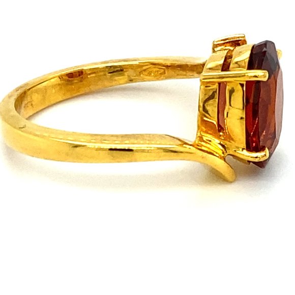 Malaya Garnet 4.27ct Solid 18K Yellow Gold Ring - Picture 3 of 6